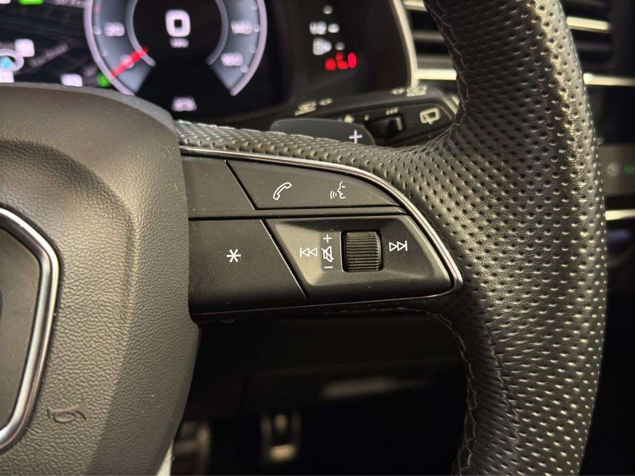 2023 AUDI Q7 2023 AUDI Q7