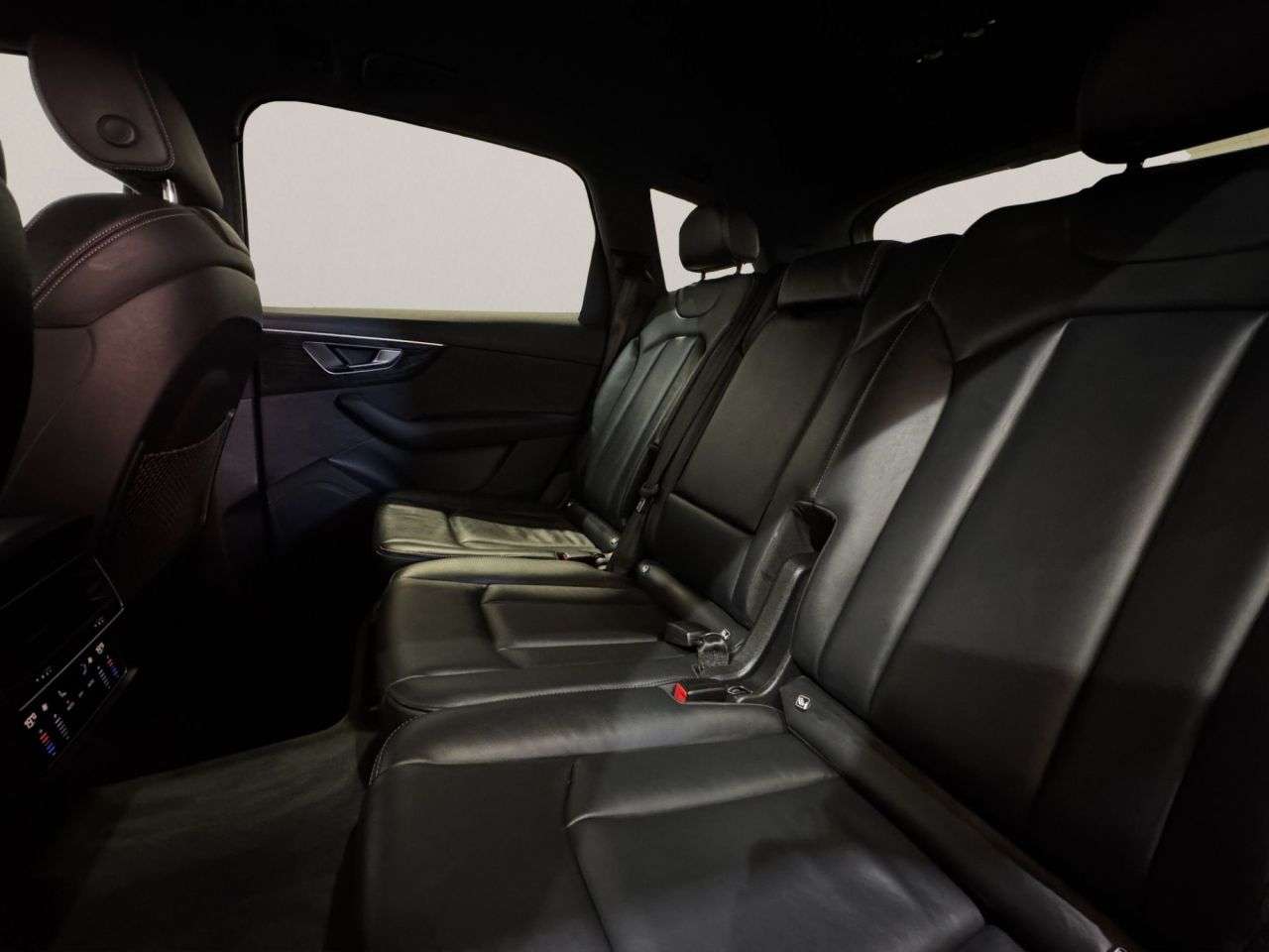 2023 AUDI Q7 2023 AUDI Q7