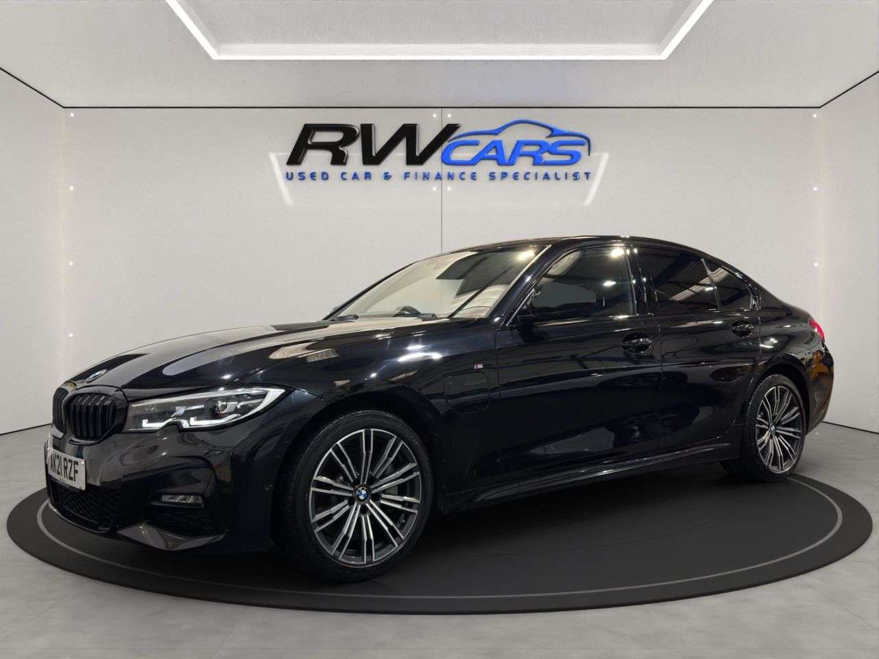 A 2021 BMW 3 SERIES 2.0 330e 12kWh M Sport Saloon 4dr Petrol Plug-in Hybrid Auto Euro 6 (s/s) ( A 2021 BMW 3 SERIES 2.0 330e 12kWh M Sport Saloon 4dr Petrol Plug-in Hybrid Auto Euro 6 (s/s) (
