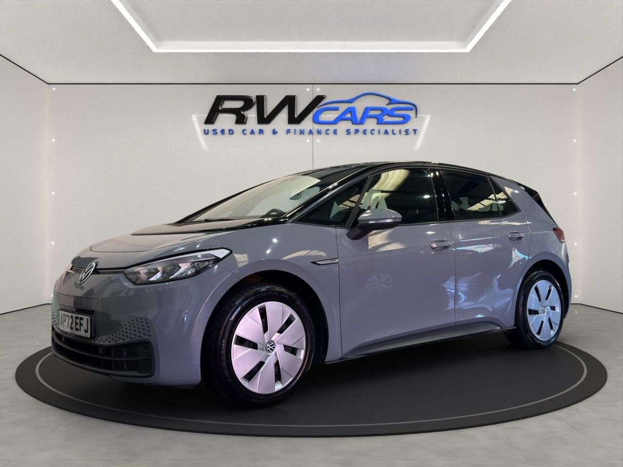 A 2022 VOLKSWAGEN ID.3 Pro 58kWh Life Hatchback 5dr Electric Auto (145 ps) A 2022 VOLKSWAGEN ID.3 Pro 58kWh Life Hatchback 5dr Electric Auto (145 ps)