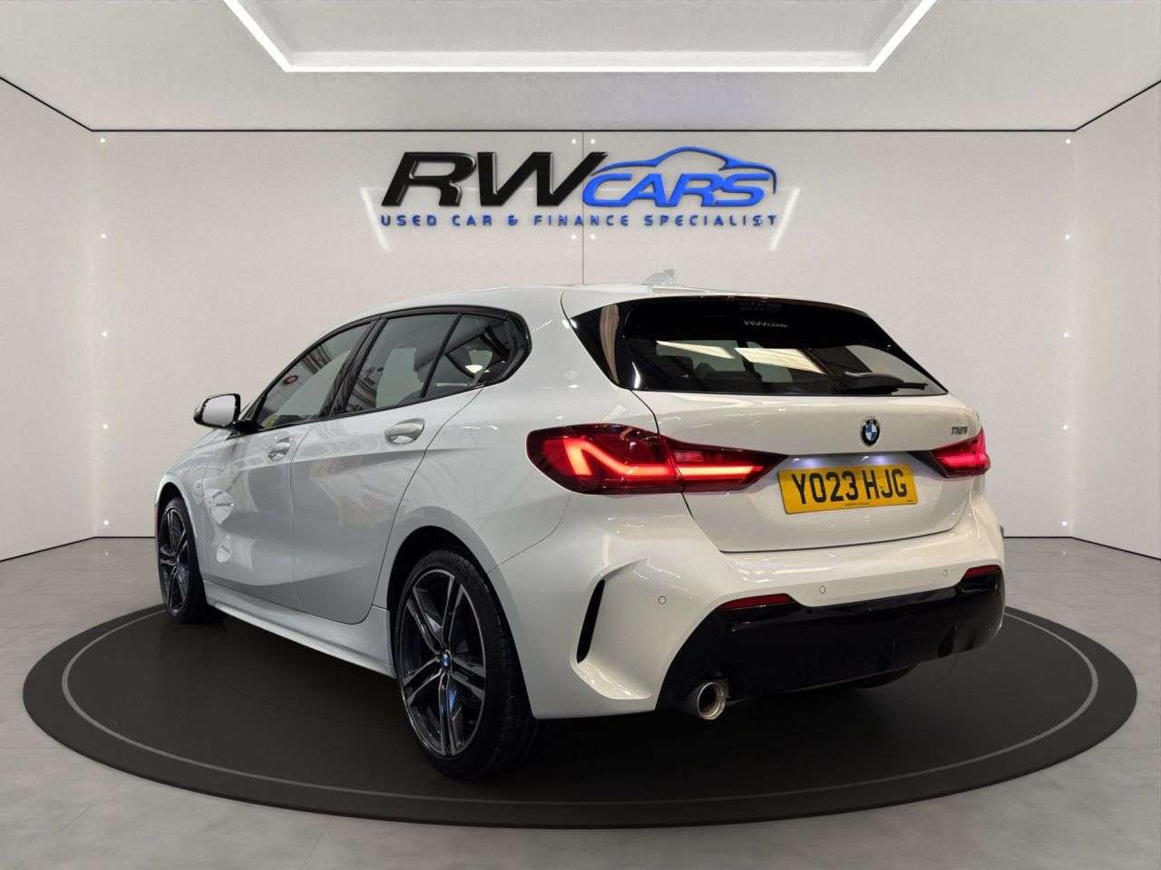 A 2023 BMW 1 SERIES 1.5 118i M Sport (LCP) Hatchback 5dr Petrol Manual Euro 6 (s/s) (136 ps) A 2023 BMW 1 SERIES 1.5 118i M Sport (LCP) Hatchback 5dr Petrol Manual Euro 6 (s/s) (136 ps)