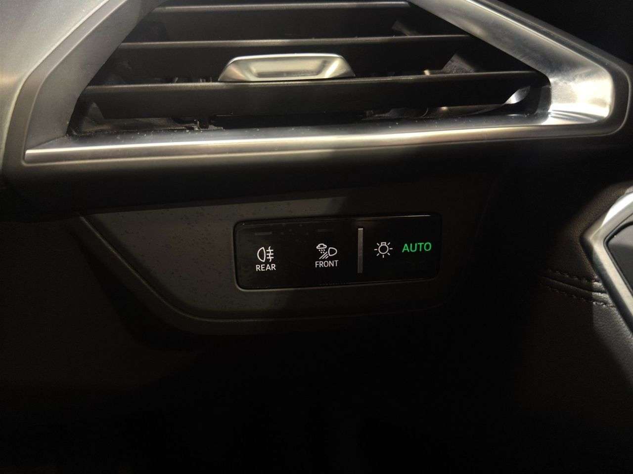 2021 AUDI E-TRON GT 2021 AUDI E-TRON GT