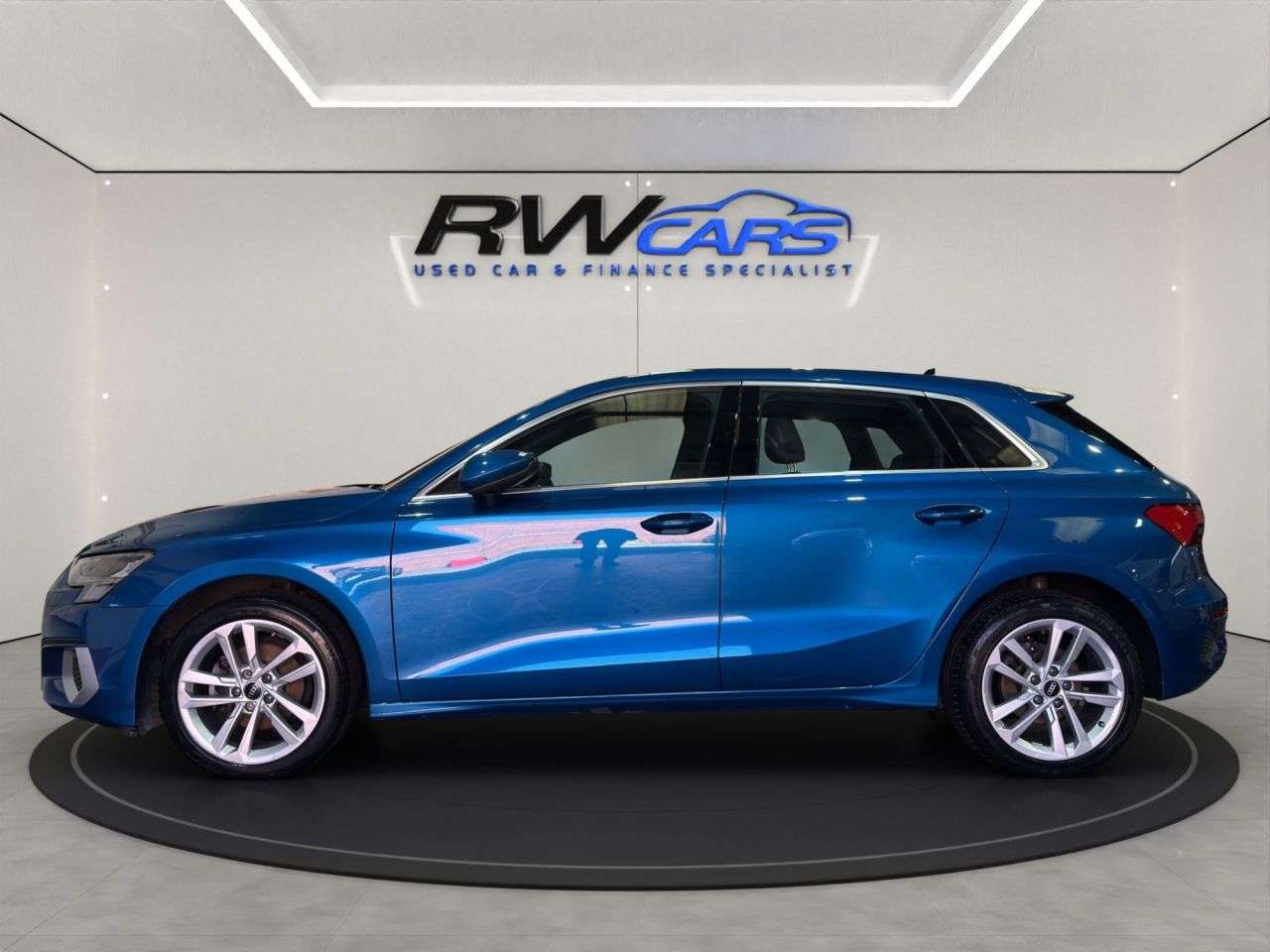 A 2023 AUDI A3 1.0 TFSI 30 Sport Sportback 5dr Petrol Manual Euro 6 (s/s) (110 ps) A 2023 AUDI A3 1.0 TFSI 30 Sport Sportback 5dr Petrol Manual Euro 6 (s/s) (110 ps)