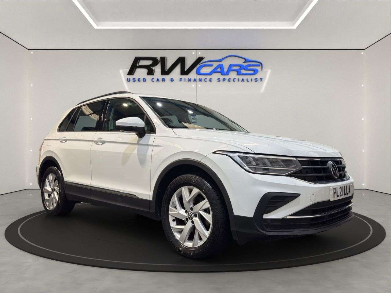 2021 VOLKSWAGEN TIGUAN 2021 VOLKSWAGEN TIGUAN