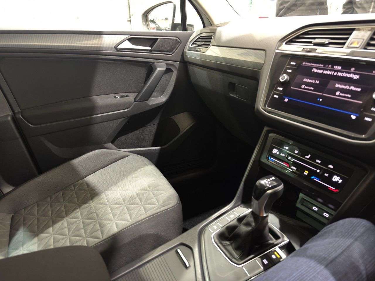 2021 VOLKSWAGEN TIGUAN 2021 VOLKSWAGEN TIGUAN