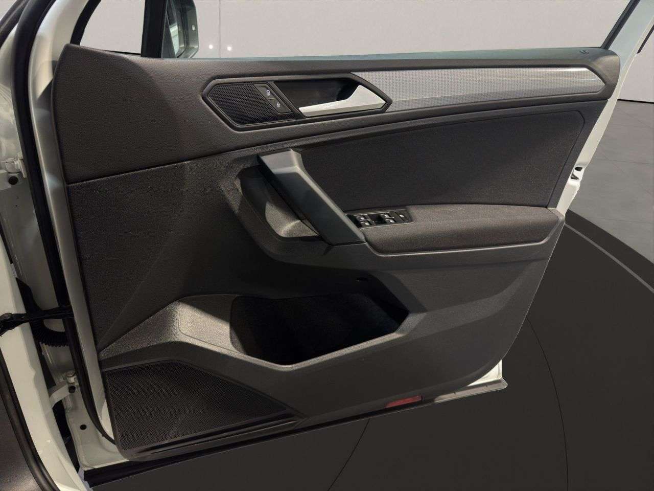 2021 VOLKSWAGEN TIGUAN 2021 VOLKSWAGEN TIGUAN