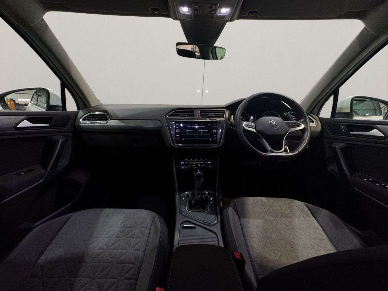 2021 VOLKSWAGEN TIGUAN 2021 VOLKSWAGEN TIGUAN