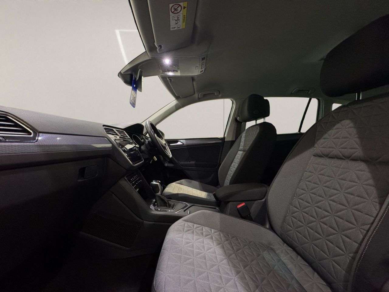 2021 VOLKSWAGEN TIGUAN 2021 VOLKSWAGEN TIGUAN