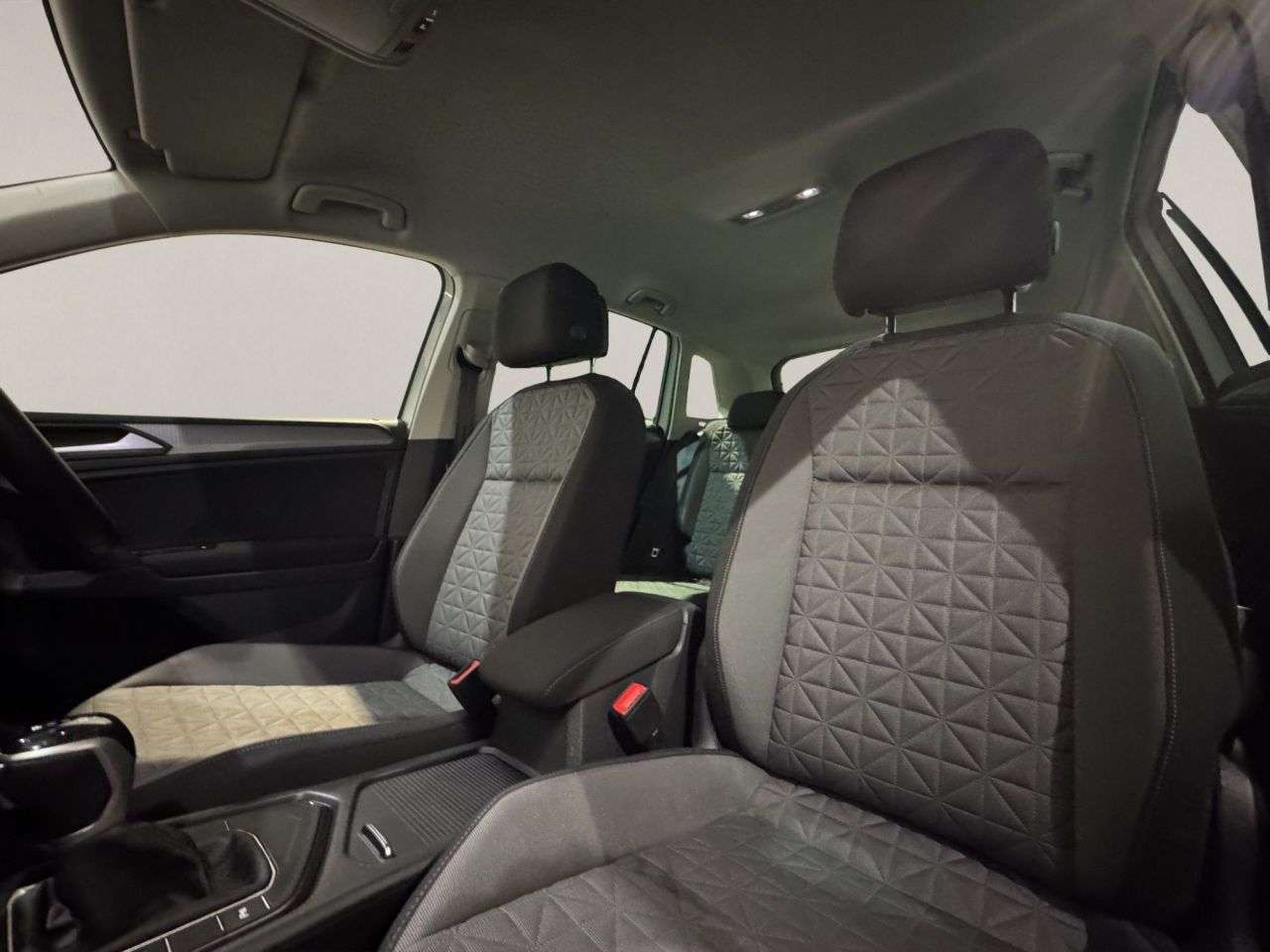 2021 VOLKSWAGEN TIGUAN 2021 VOLKSWAGEN TIGUAN