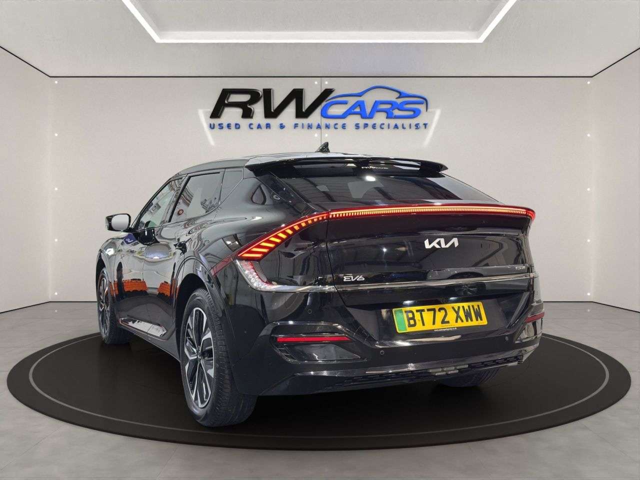 A 2023 KIA EV6 77.4kWh GT-Line Hatchback 5dr Electric Auto (225 bhp) A 2023 KIA EV6 77.4kWh GT-Line Hatchback 5dr Electric Auto (225 bhp)