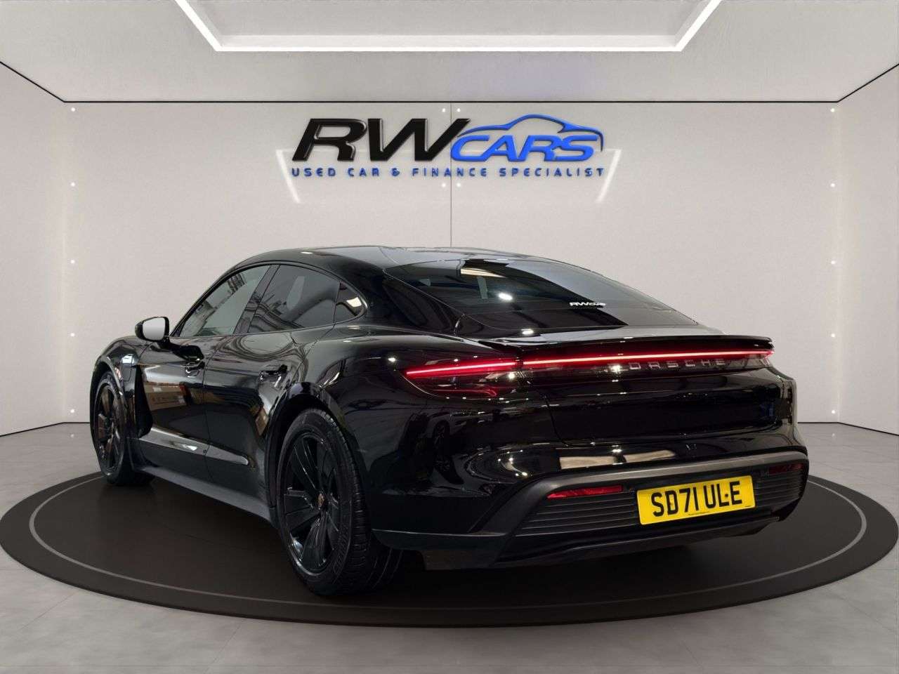 A 2021 PORSCHE TAYCAN Performance 79.2kWh Saloon 4dr Electric Auto RWD (11kW Charger) (408 ps) A 2021 PORSCHE TAYCAN Performance 79.2kWh Saloon 4dr Electric Auto RWD (11kW Charger) (408 ps)