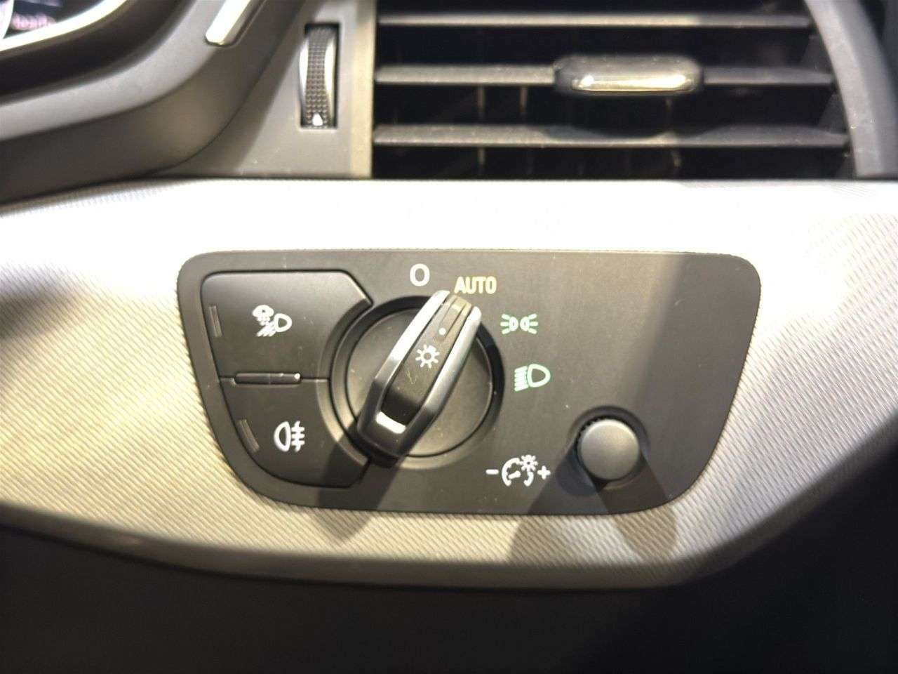 2023 AUDI A4 AVANT 2023 AUDI A4 AVANT