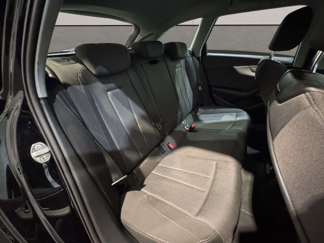 2023 AUDI A4 AVANT 2023 AUDI A4 AVANT