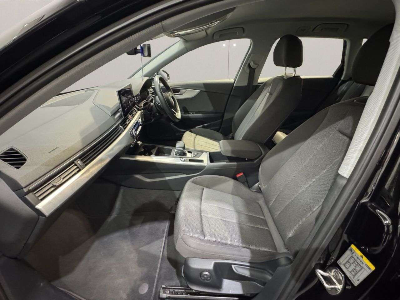 2023 AUDI A4 AVANT 2023 AUDI A4 AVANT