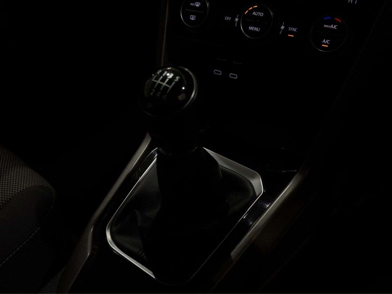 2022 VOLKSWAGEN T-ROC 2022 VOLKSWAGEN T-ROC