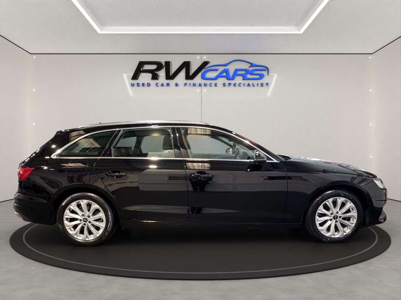 2023 AUDI A4 AVANT 2023 AUDI A4 AVANT