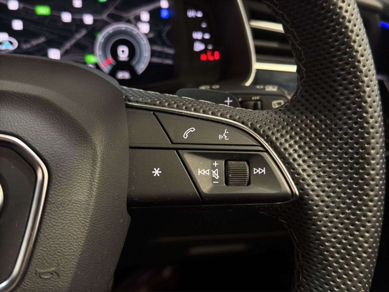 2022 AUDI Q8 2022 AUDI Q8