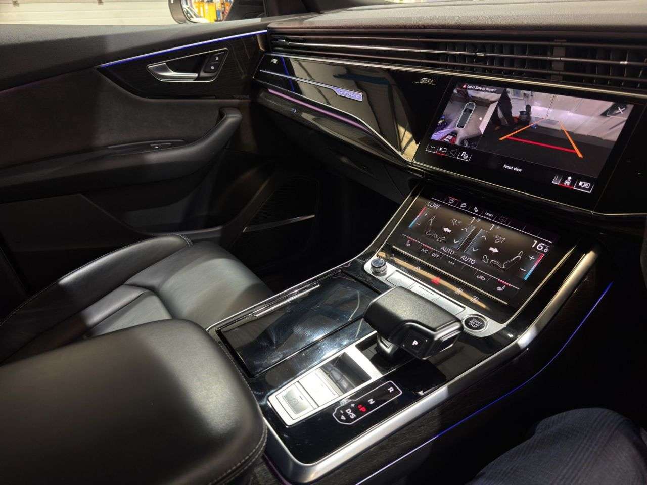 2022 AUDI Q8 2022 AUDI Q8