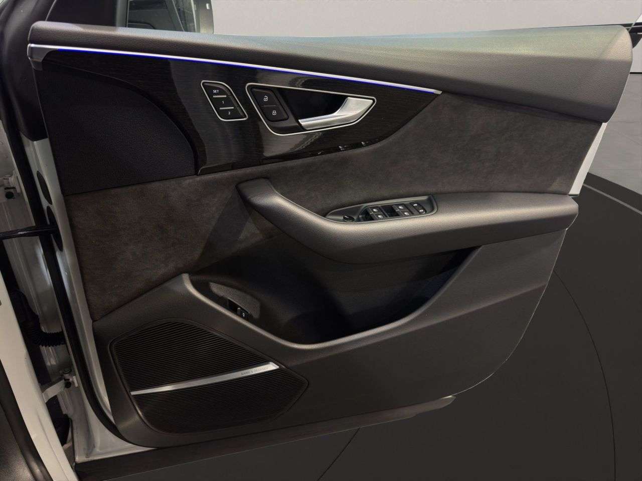 2022 AUDI Q8 2022 AUDI Q8