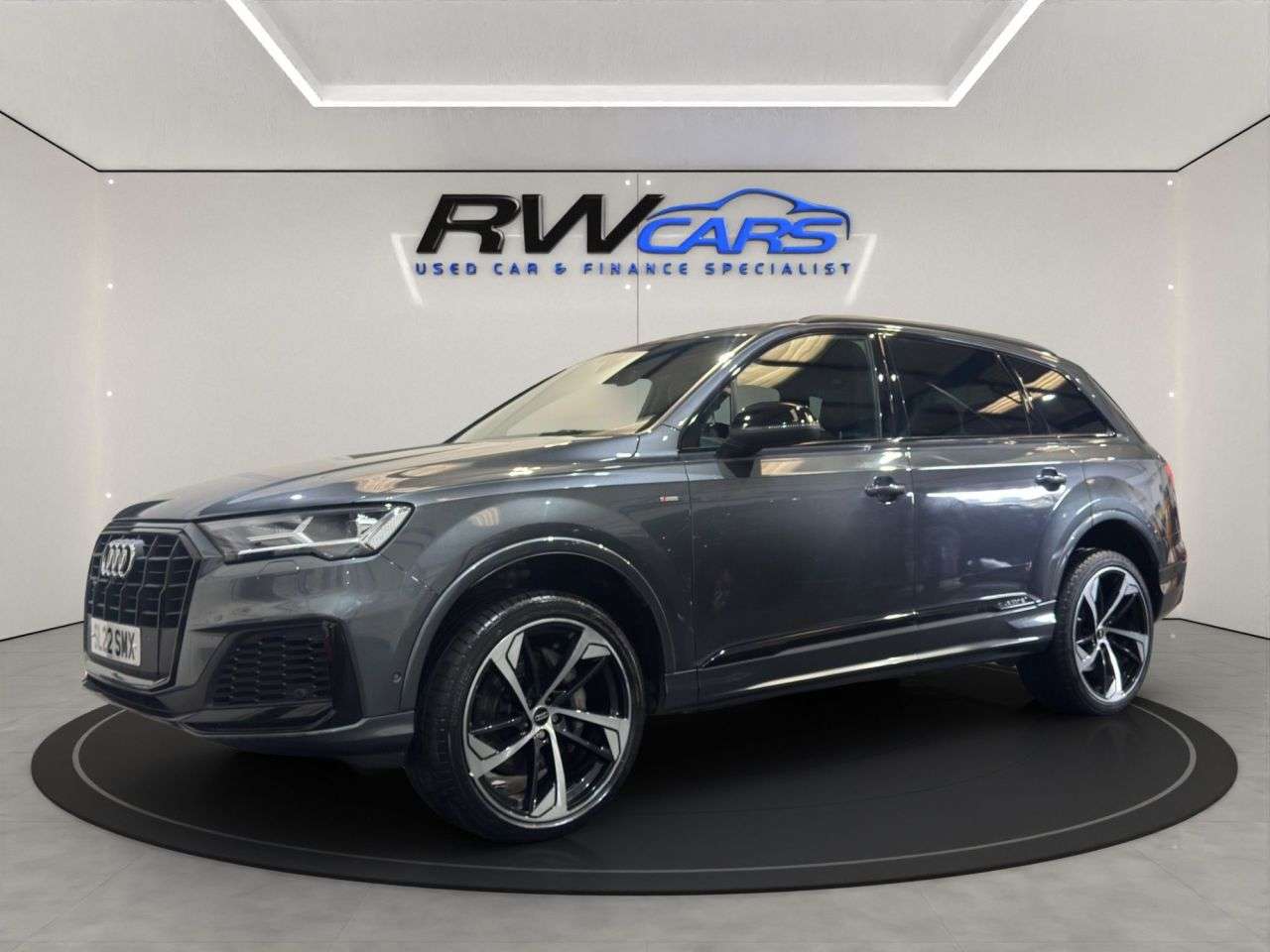 A 2022 AUDI Q7 3.0 TFSI V6 55 Black Edition SUV 5dr Petrol Tiptronic quattro Euro 6 (s/s) A 2022 AUDI Q7 3.0 TFSI V6 55 Black Edition SUV 5dr Petrol Tiptronic quattro Euro 6 (s/s)
