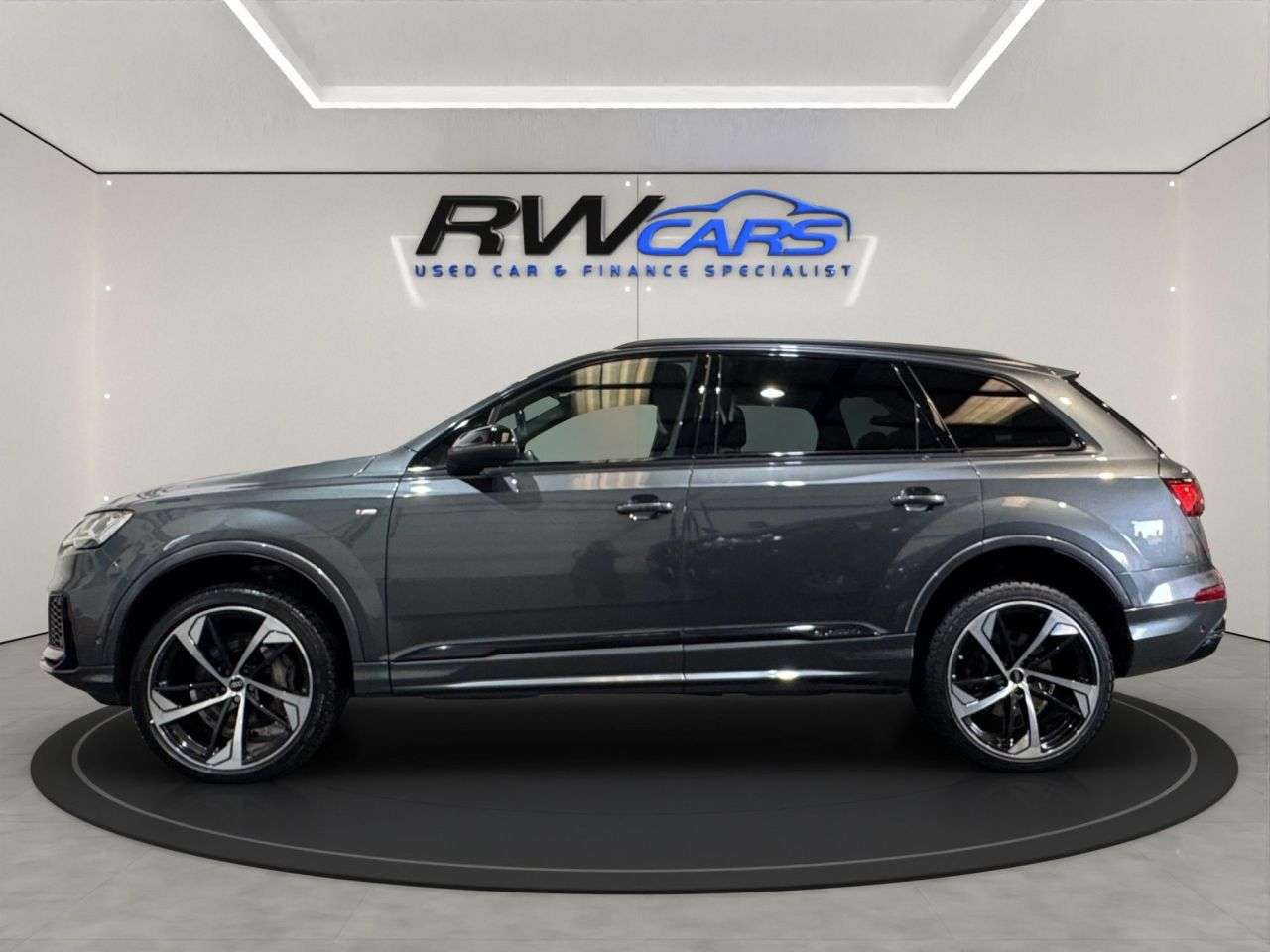 A 2022 AUDI Q7 3.0 TFSI V6 55 Black Edition SUV 5dr Petrol Tiptronic quattro Euro 6 (s/s) A 2022 AUDI Q7 3.0 TFSI V6 55 Black Edition SUV 5dr Petrol Tiptronic quattro Euro 6 (s/s)