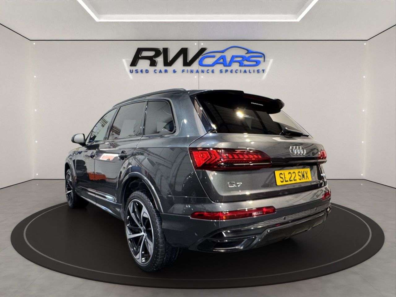 A 2022 AUDI Q7 3.0 TFSI V6 55 Black Edition SUV 5dr Petrol Tiptronic quattro Euro 6 (s/s) A 2022 AUDI Q7 3.0 TFSI V6 55 Black Edition SUV 5dr Petrol Tiptronic quattro Euro 6 (s/s)