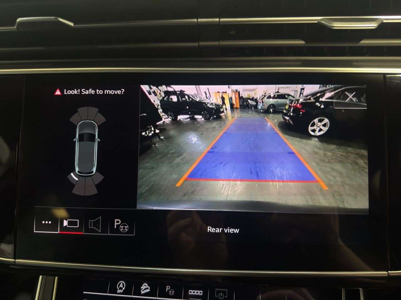 2022 AUDI Q7 2022 AUDI Q7