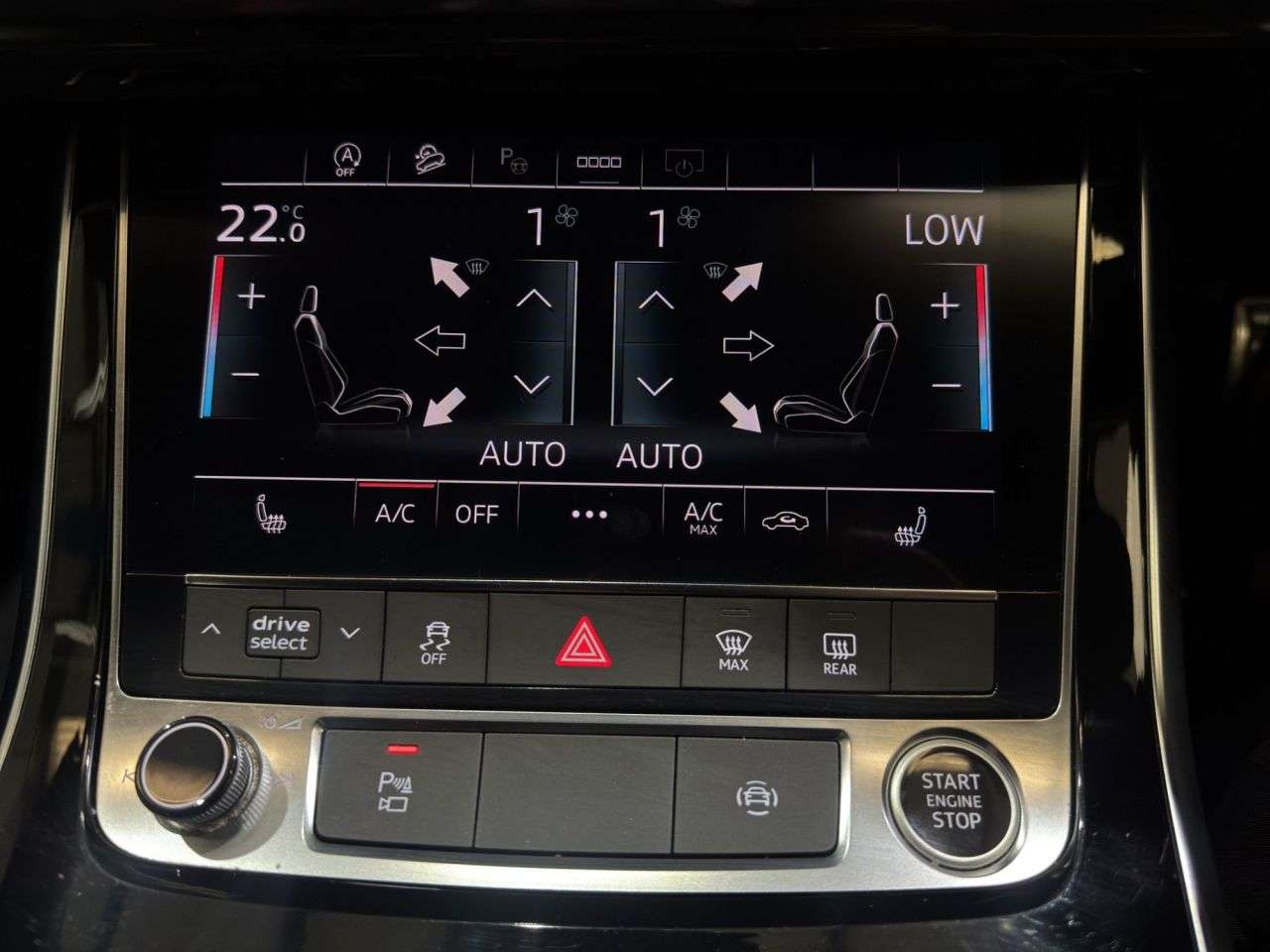 2022 AUDI Q7 2022 AUDI Q7