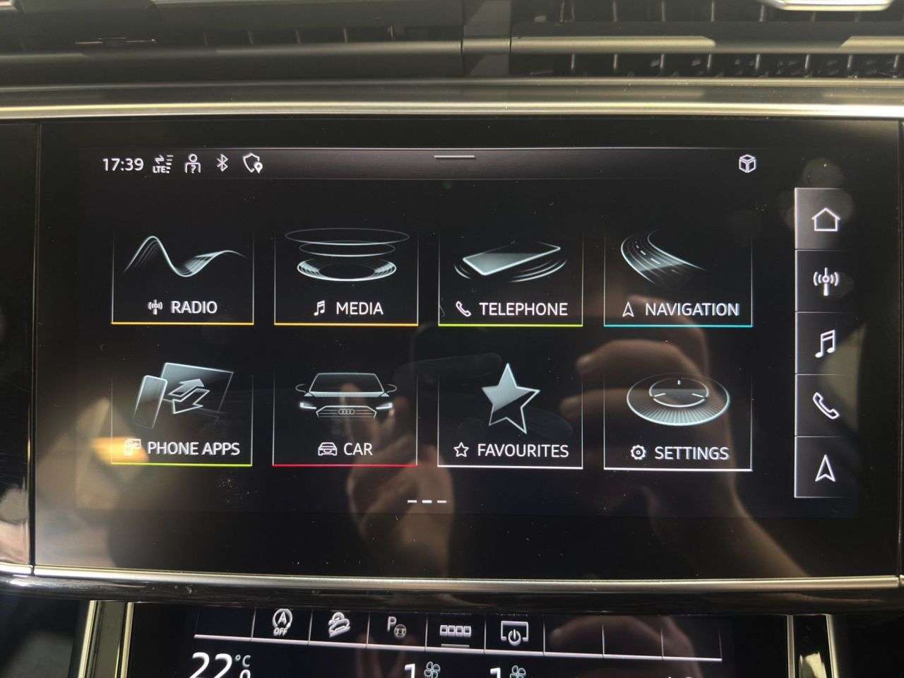 2022 AUDI Q7 2022 AUDI Q7