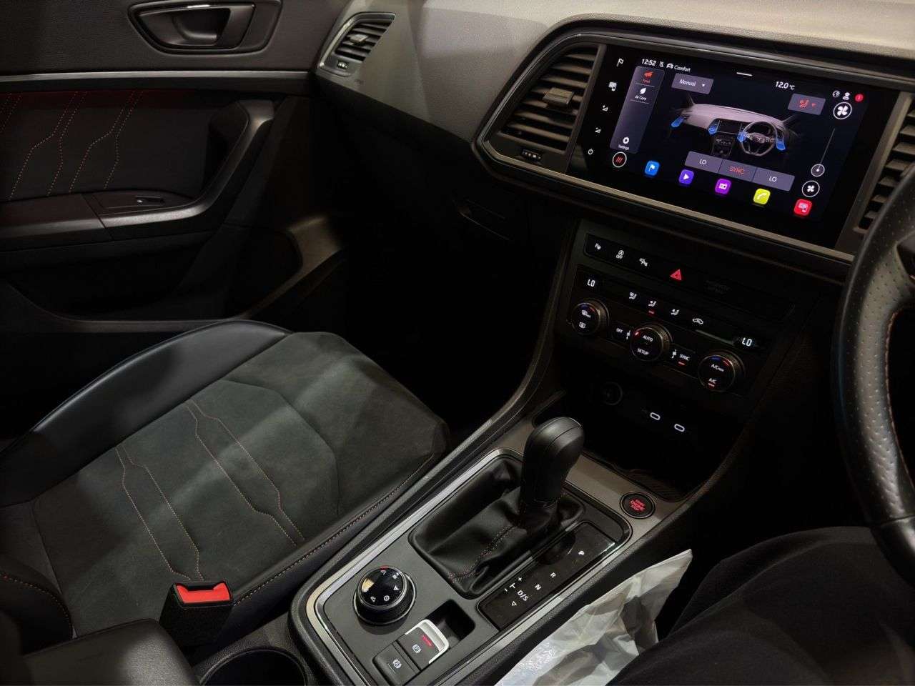 2022 CUPRA ATECA 2022 CUPRA ATECA