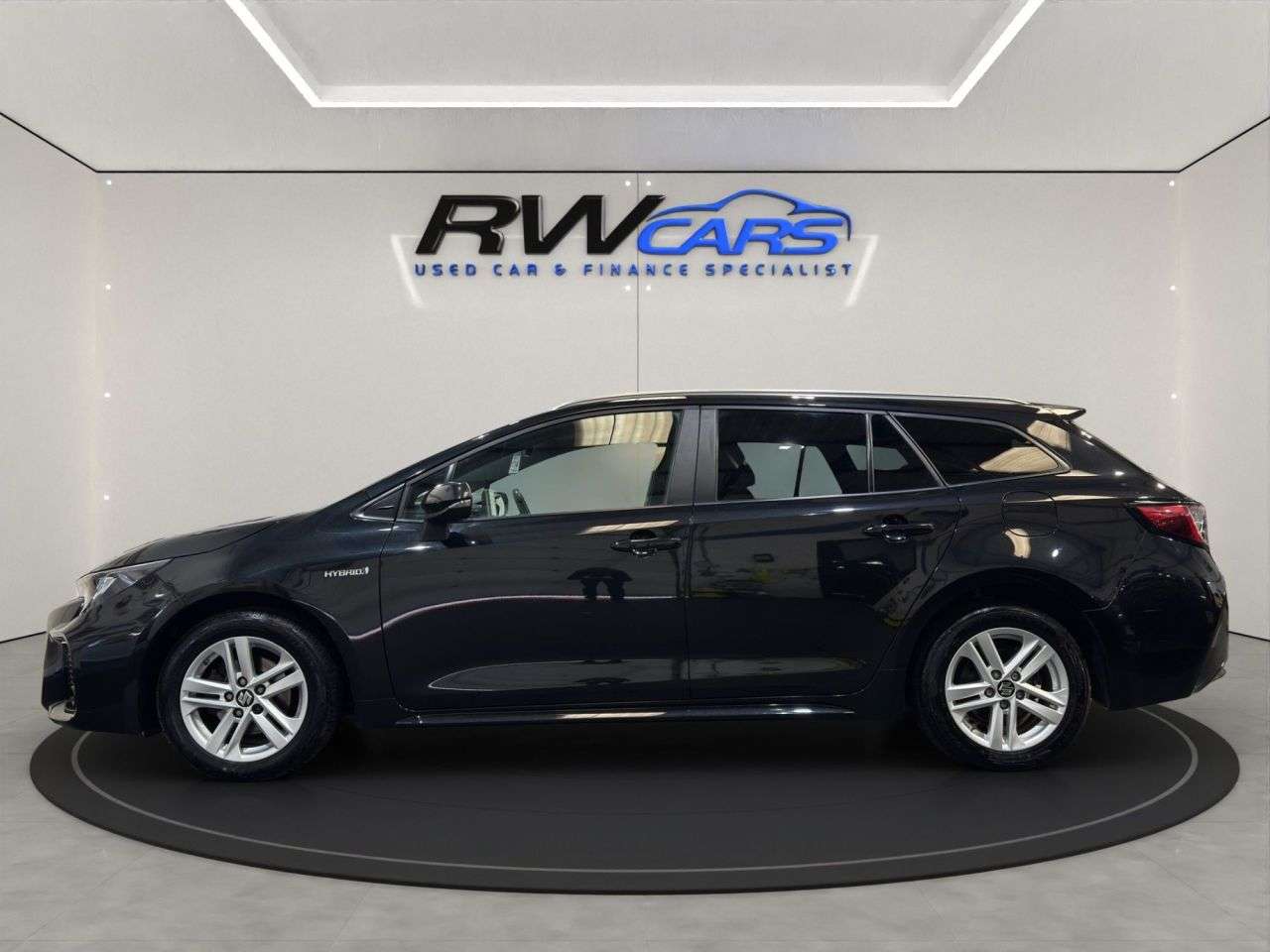 A 2022 SUZUKI SWACE 1.8h SZ-T Estate 5dr Petrol Hybrid CVT Euro 6 (s/s) (122 ps) A 2022 SUZUKI SWACE 1.8h SZ-T Estate 5dr Petrol Hybrid CVT Euro 6 (s/s) (122 ps)