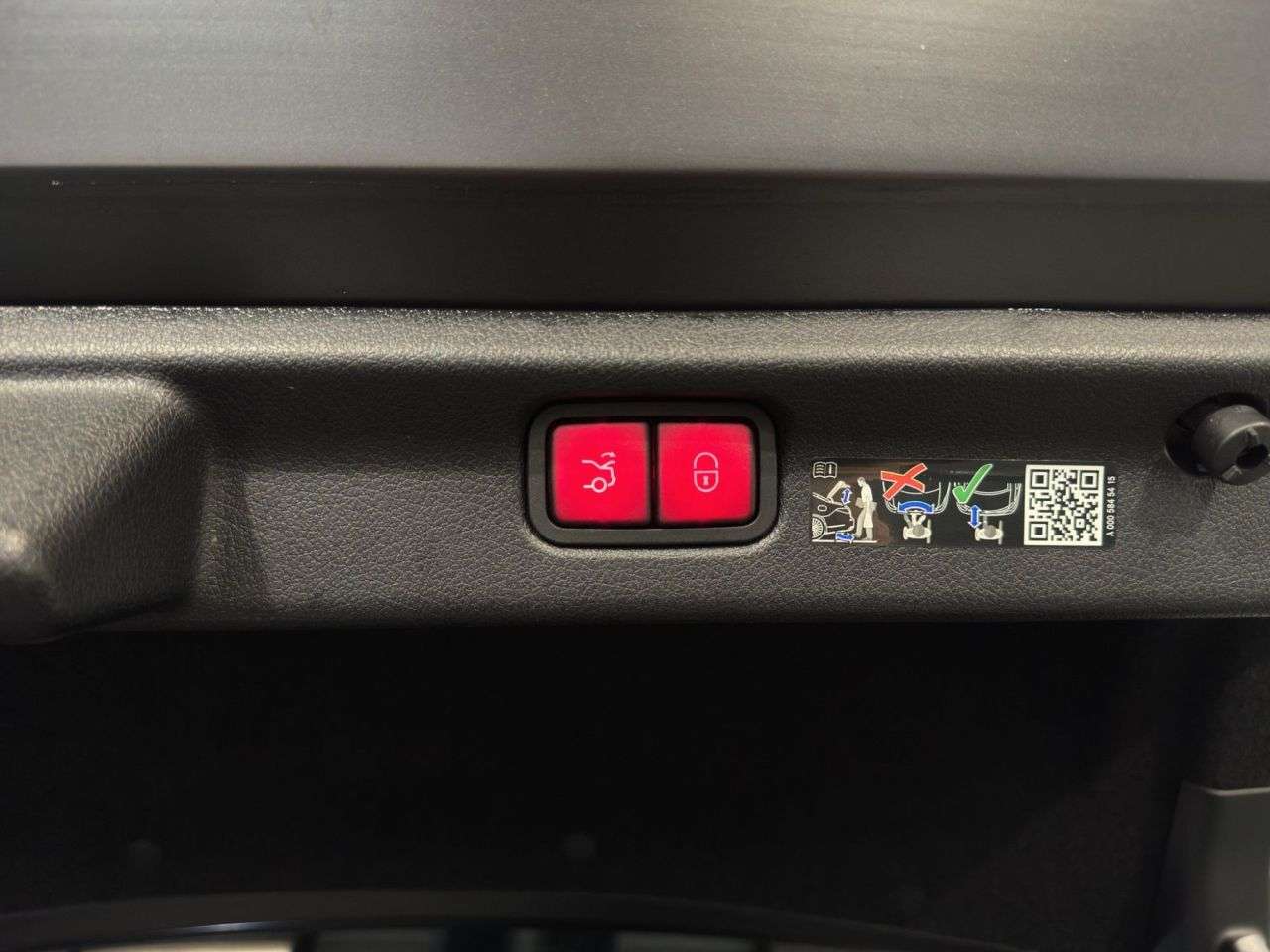 2024 MERCEDES-BENZ EQE 2024 MERCEDES-BENZ EQE