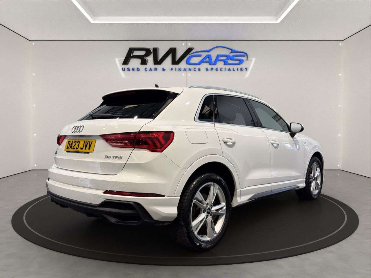 2023 AUDI Q3 2023 AUDI Q3