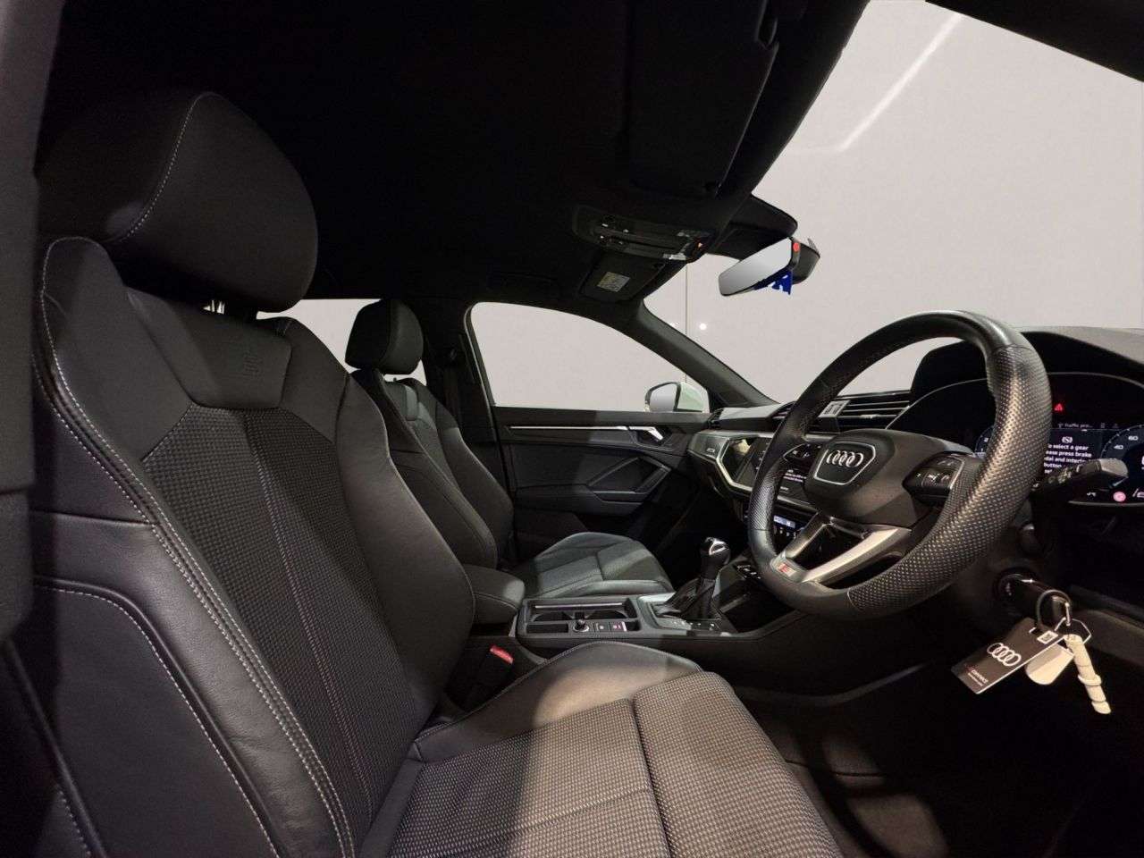 2023 AUDI Q3 2023 AUDI Q3