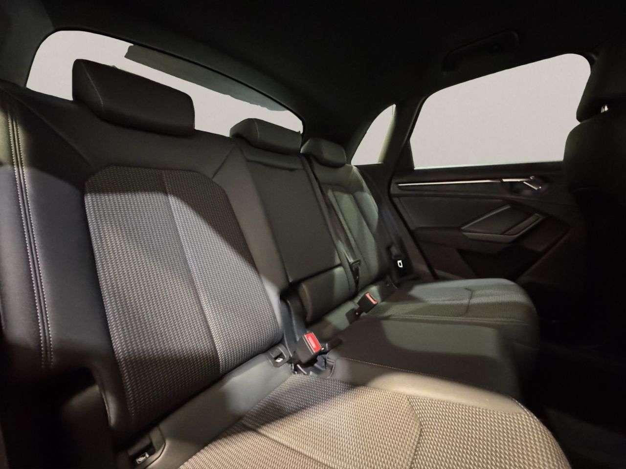 2023 AUDI Q3 2023 AUDI Q3