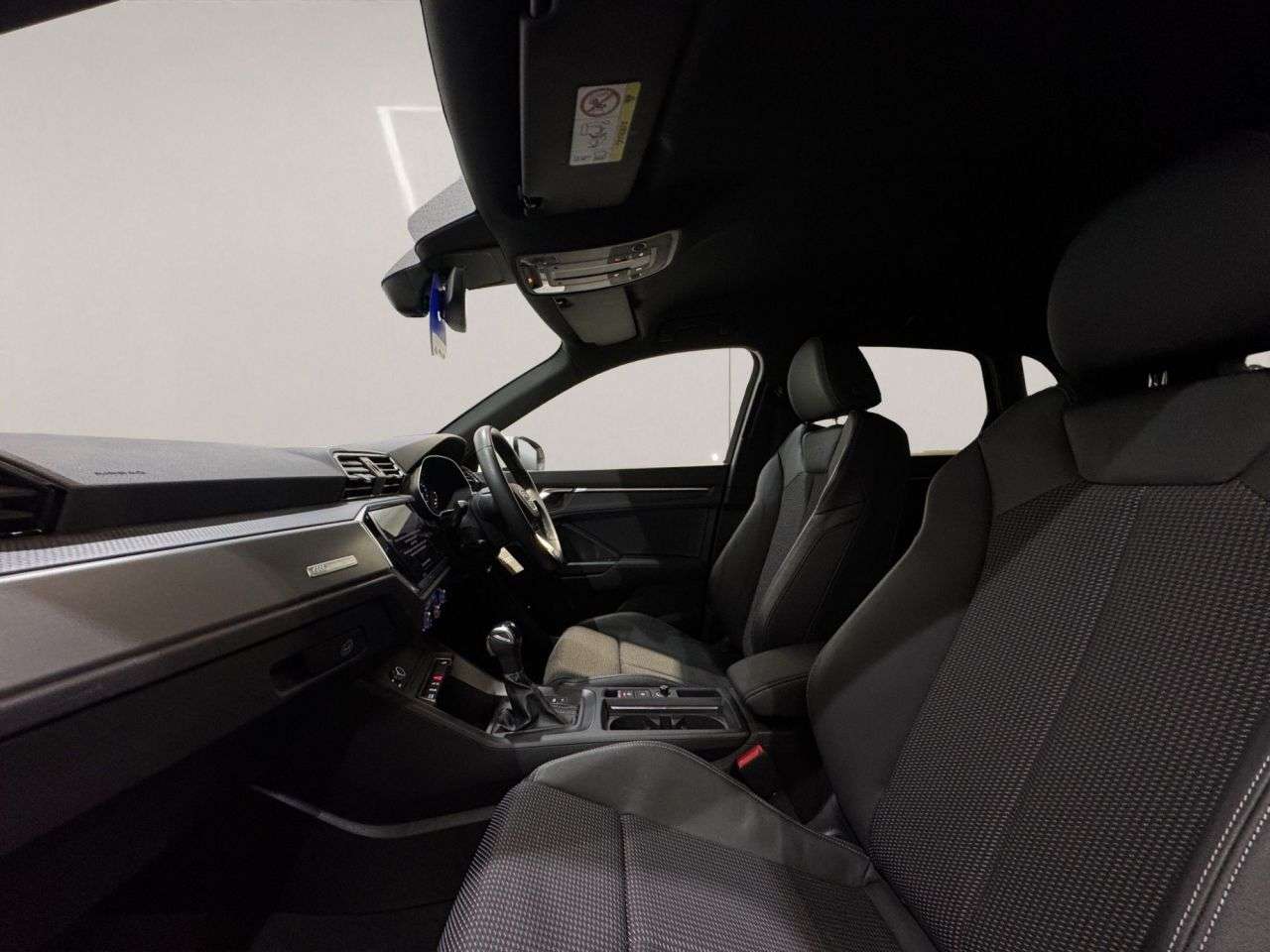 2023 AUDI Q3 2023 AUDI Q3