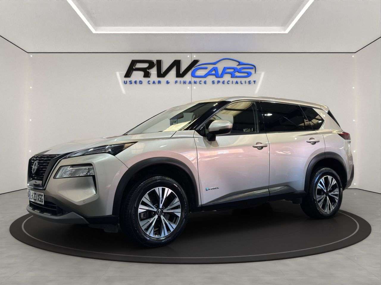 A 2023 NISSAN X-TRAIL 1.5 h e-POWER Acenta Premium SUV 5dr Petrol Hybrid Auto Euro 6 (s/s) (204 p A 2023 NISSAN X-TRAIL 1.5 h e-POWER Acenta Premium SUV 5dr Petrol Hybrid Auto Euro 6 (s/s) (204 p