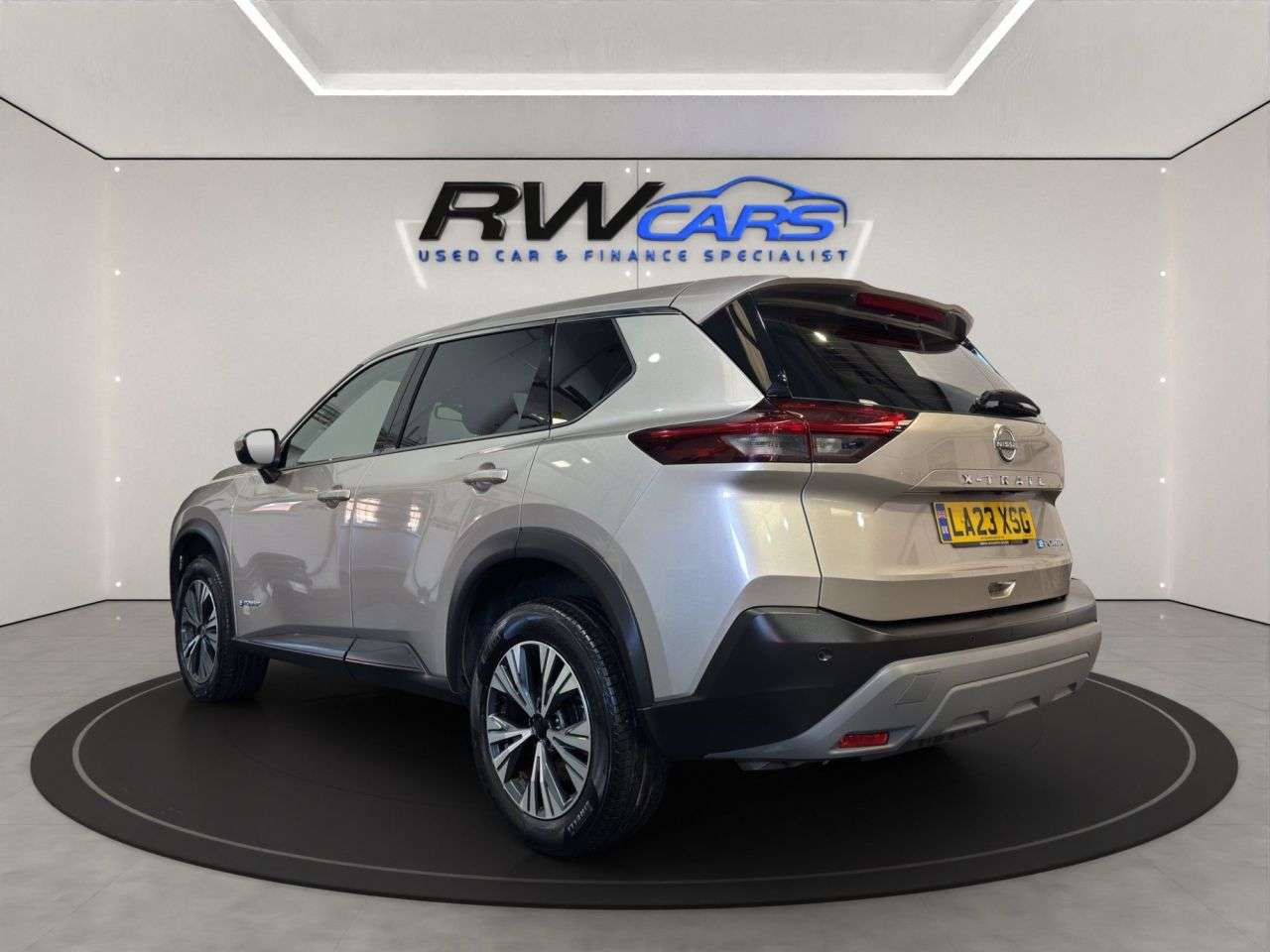 A 2023 NISSAN X-TRAIL 1.5 h e-POWER Acenta Premium SUV 5dr Petrol Hybrid Auto Euro 6 (s/s) (204 p A 2023 NISSAN X-TRAIL 1.5 h e-POWER Acenta Premium SUV 5dr Petrol Hybrid Auto Euro 6 (s/s) (204 p