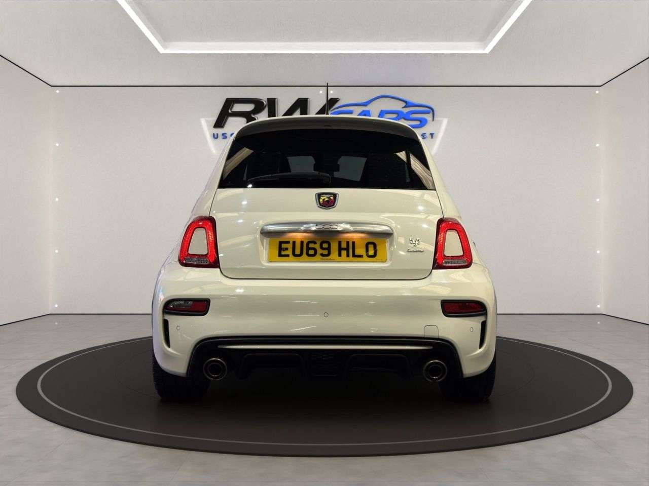 2019 ABARTH 595 2019 ABARTH 595