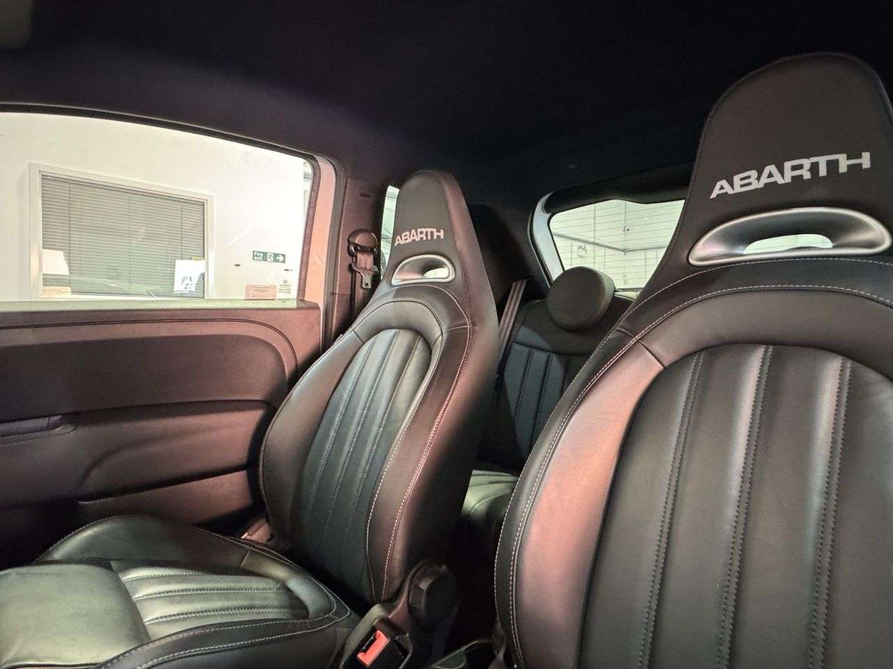 2019 ABARTH 595 2019 ABARTH 595