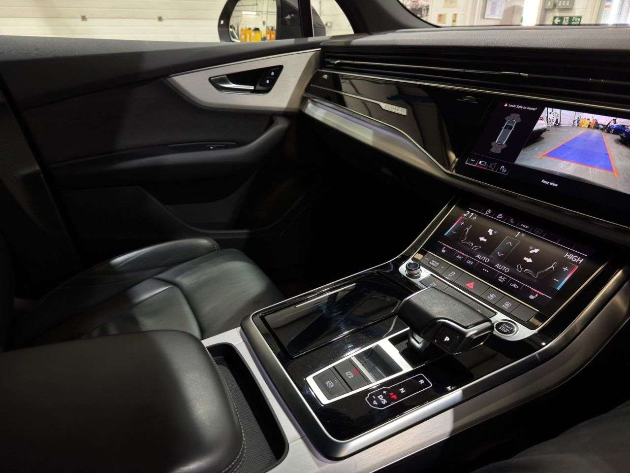 2022 AUDI Q7 2022 AUDI Q7