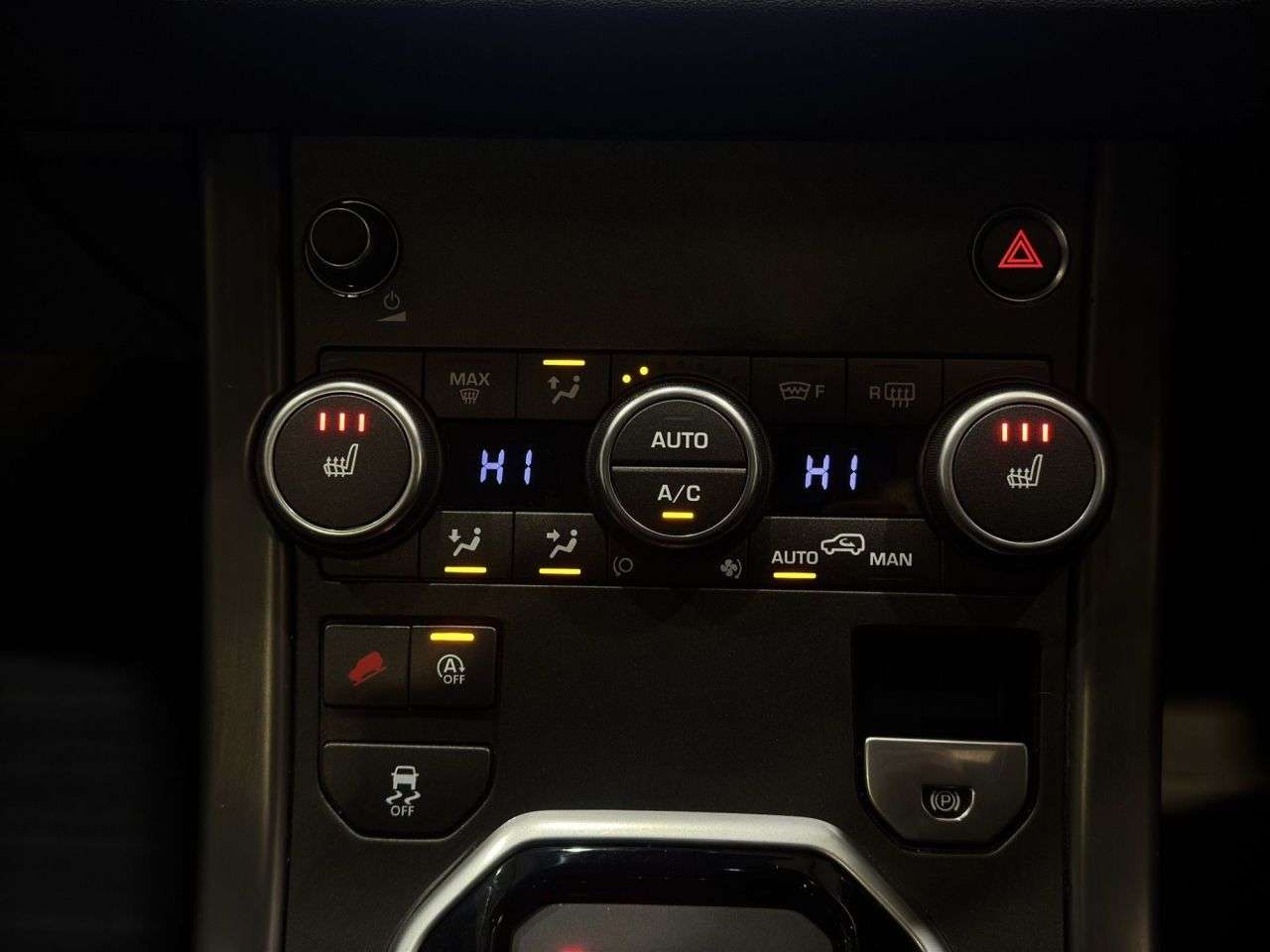 2017 LAND ROVER RANGE ROVER EVOQUE 2017 LAND ROVER RANGE ROVER EVOQUE