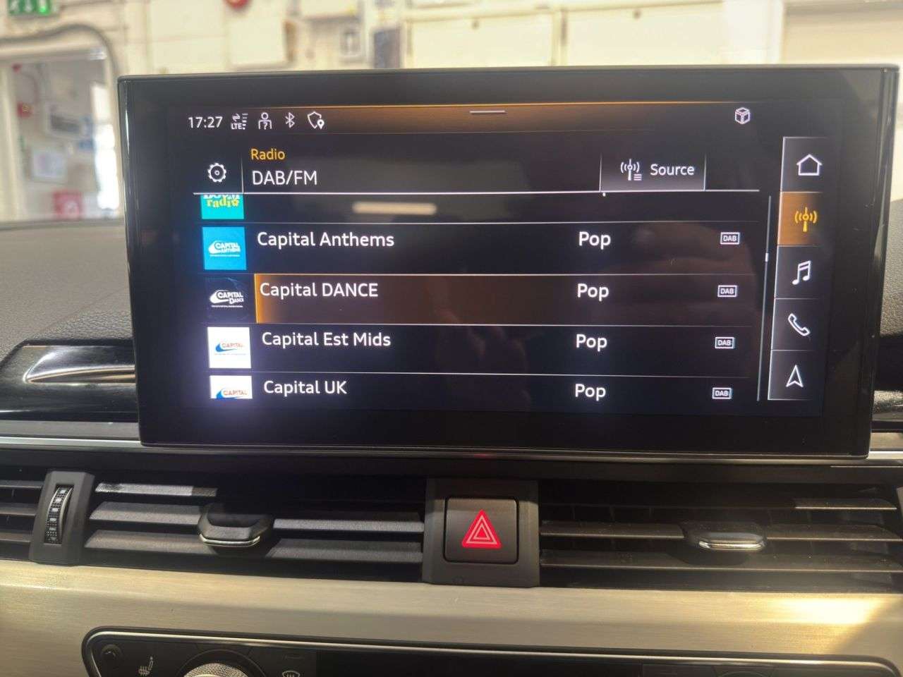 2022 AUDI A4 2022 AUDI A4