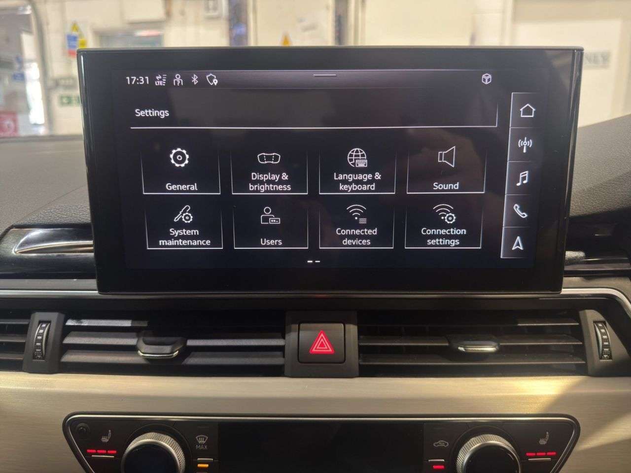 2022 AUDI A4 2022 AUDI A4