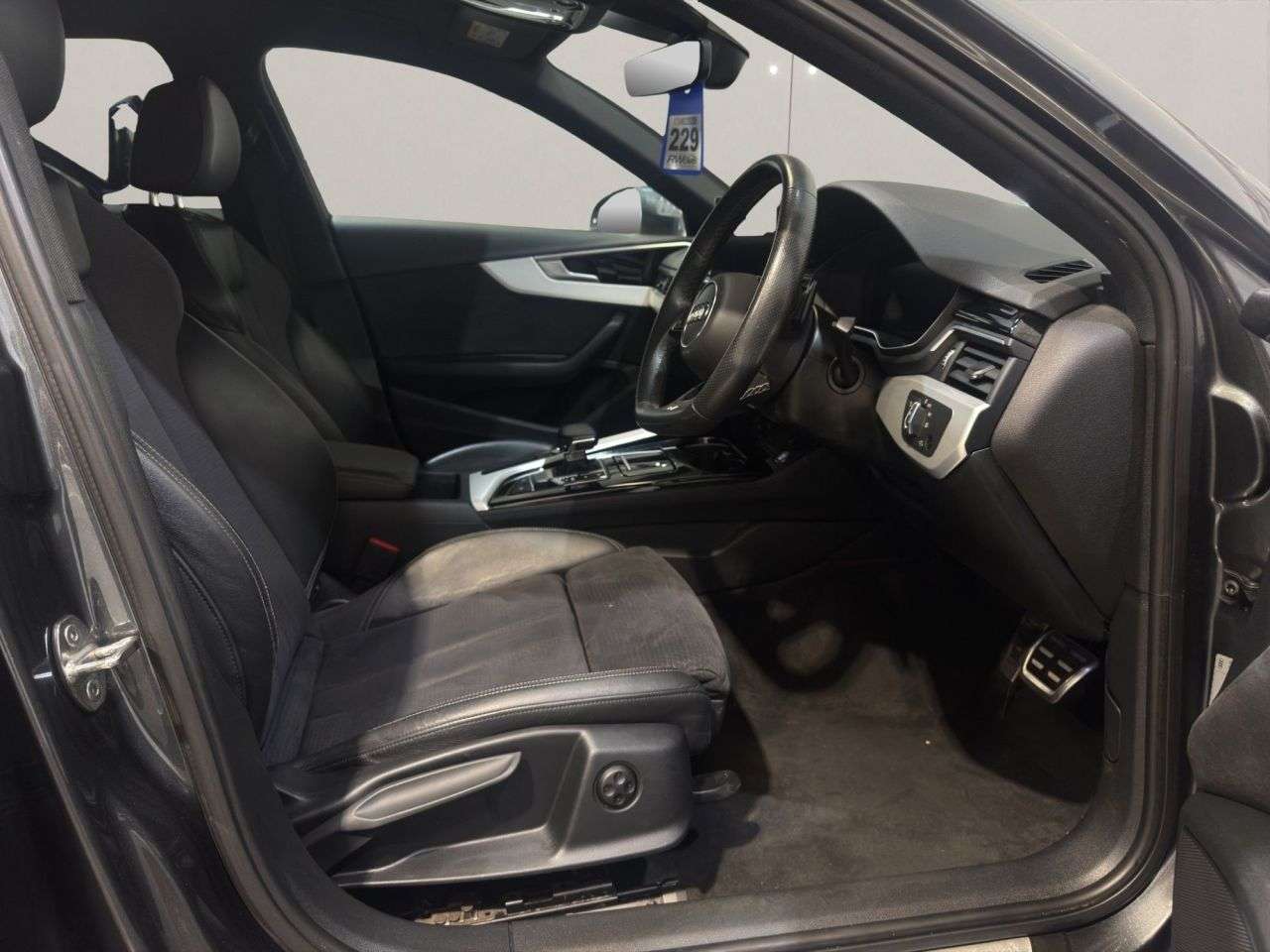 2022 AUDI A4 2022 AUDI A4