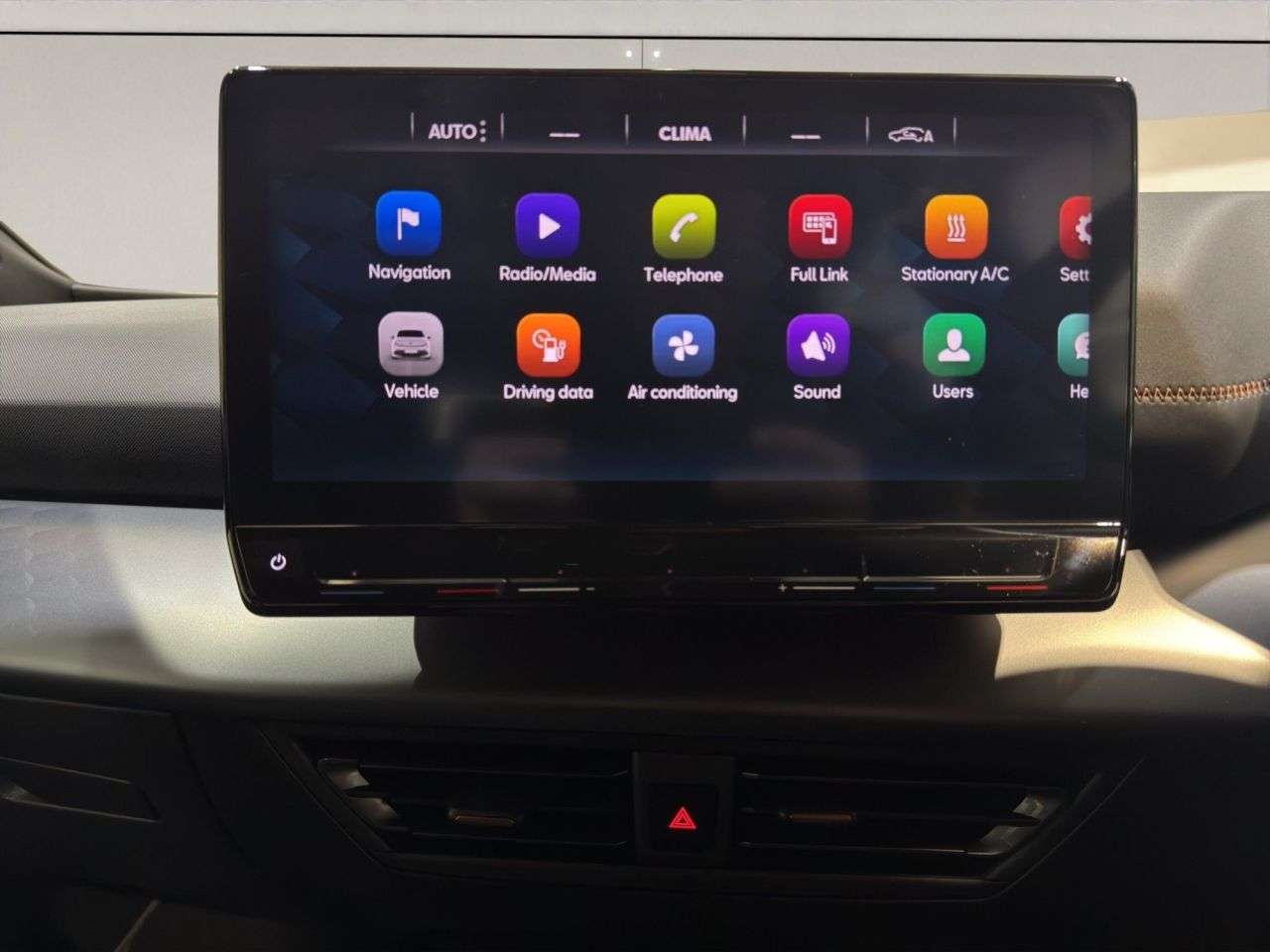 2022 CUPRA BORN 2022 CUPRA BORN