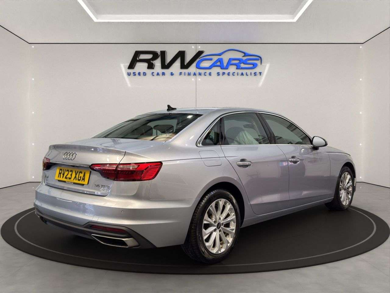 2023 AUDI A4 2023 AUDI A4