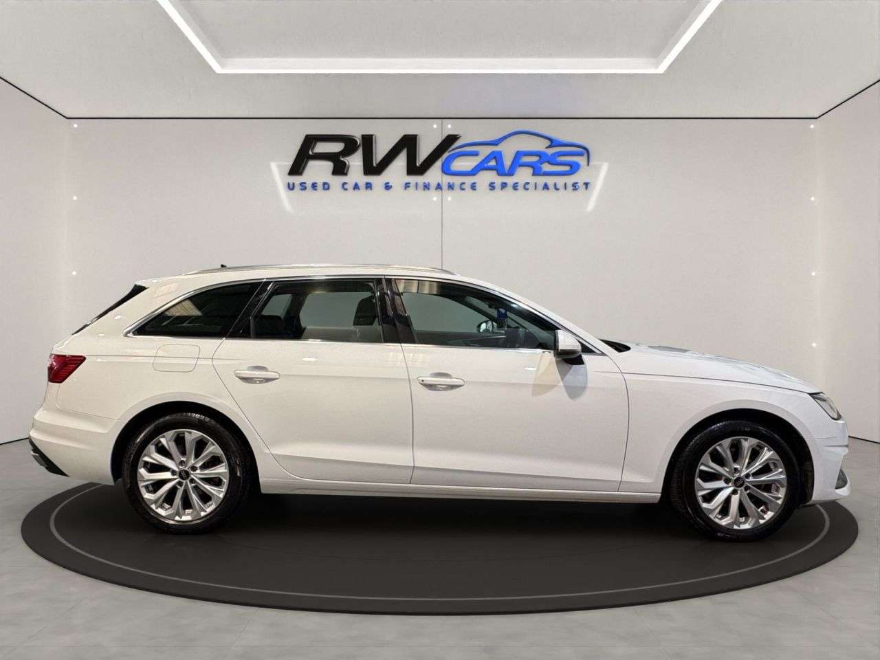 2023 AUDI A4 AVANT 2023 AUDI A4 AVANT