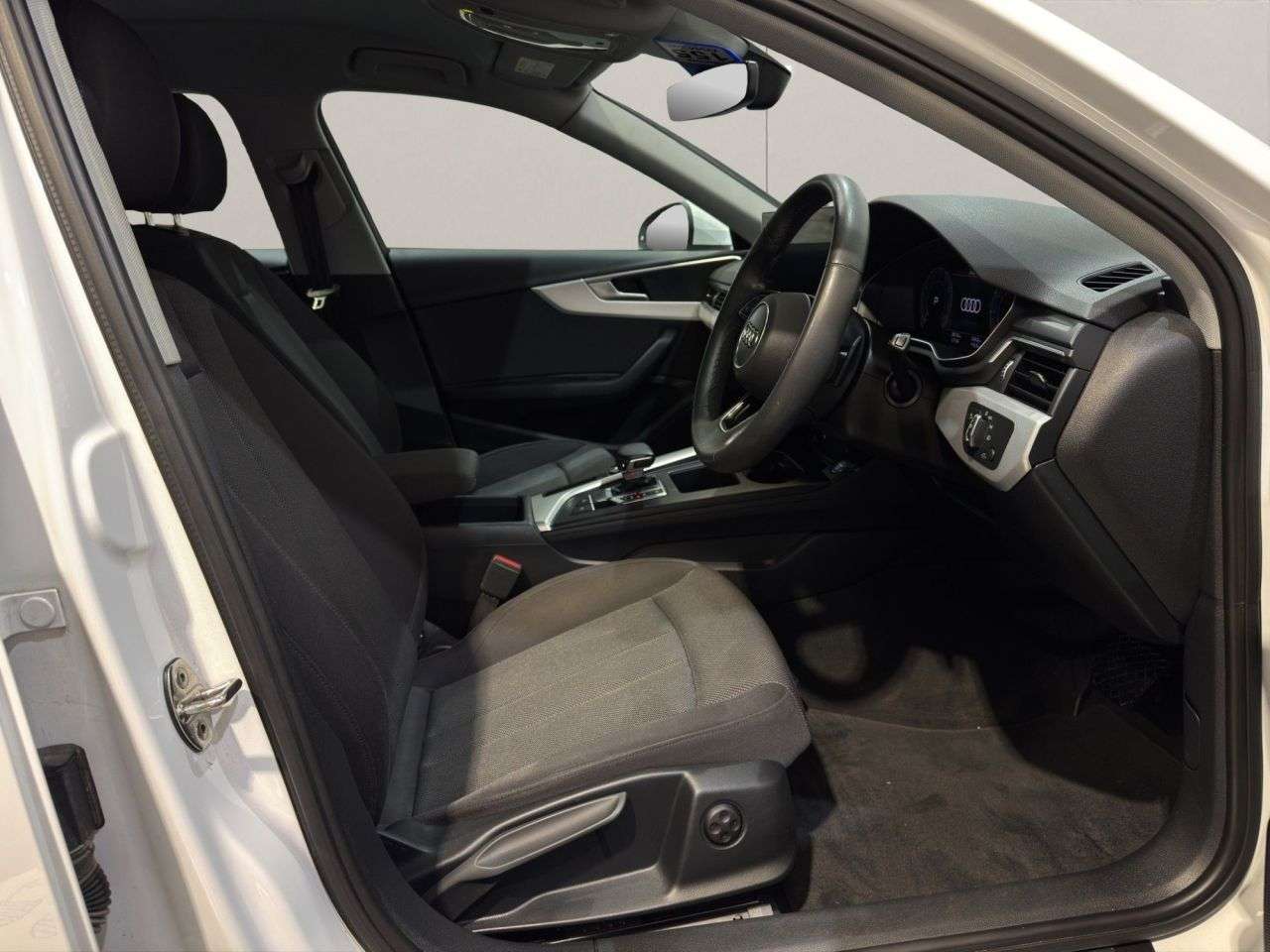 2023 AUDI A4 AVANT 2023 AUDI A4 AVANT