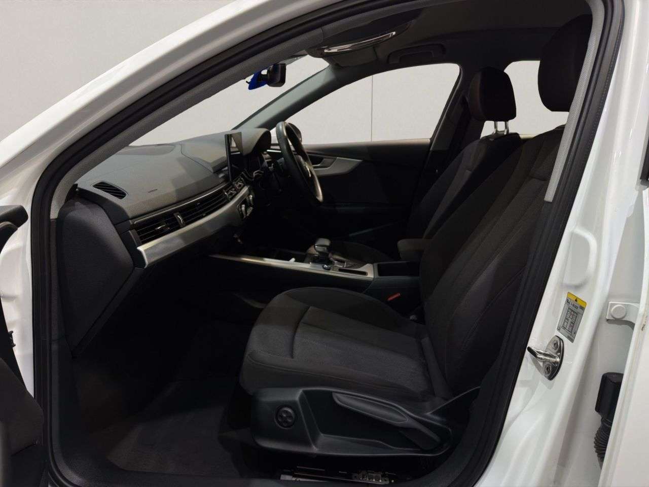 2023 AUDI A4 AVANT 2023 AUDI A4 AVANT